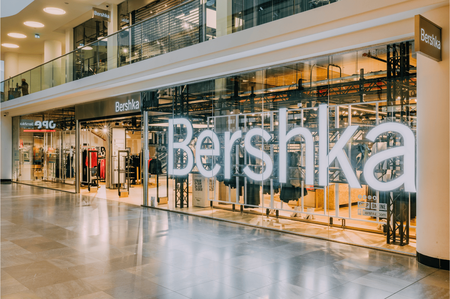 winkel bershka breda